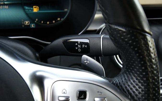 Mercedes-Benz Klasa C cena 126688 przebieg: 110196, rok produkcji 2018 z Nowogród małe 436